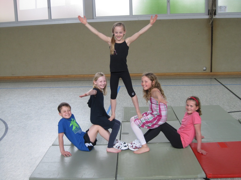 Akrobatik im Sportunterricht 2012.